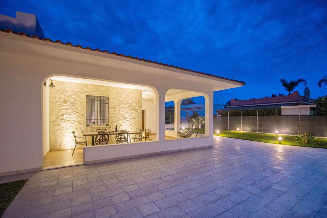 Villa Etoile - Charme & Relax With Pool أفولا المظهر الخارجي الصورة